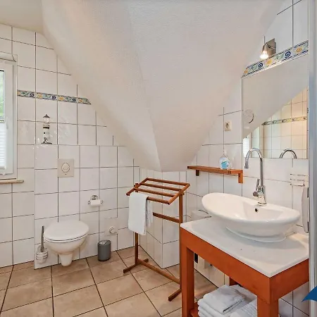 Fraeulein Loddin Whg_ Ole *